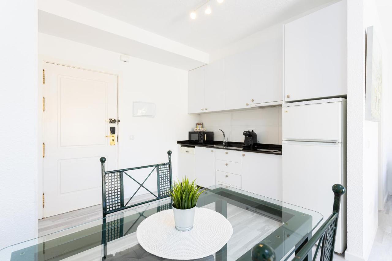 Romana Playa 323 Apartment By Ghr Rentals Marbella Zewnętrze zdjęcie