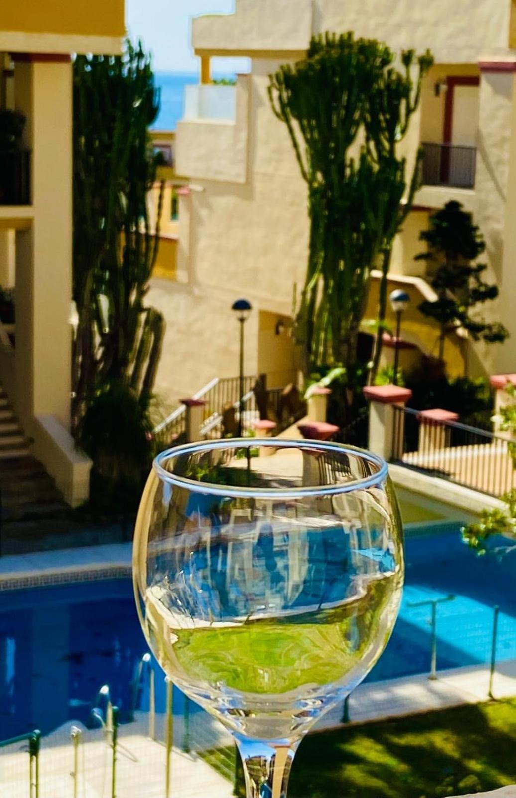 Romana Playa 323 Apartment By Ghr Rentals Marbella Zewnętrze zdjęcie